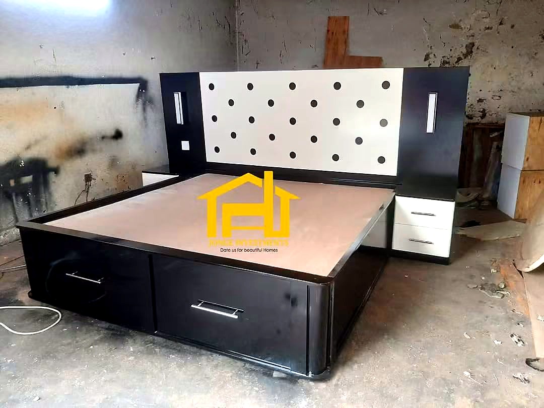 Modern King size Bed